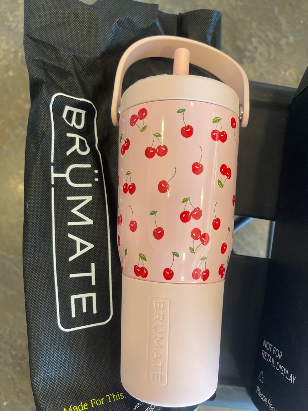 Brumate Resa  25oz Pink with cherries BNWT